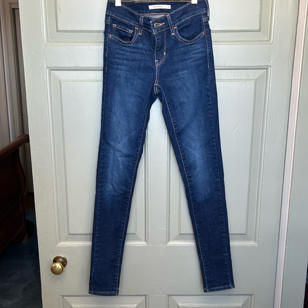 EUC! Levi’s 710 Super Skinny Sz 24